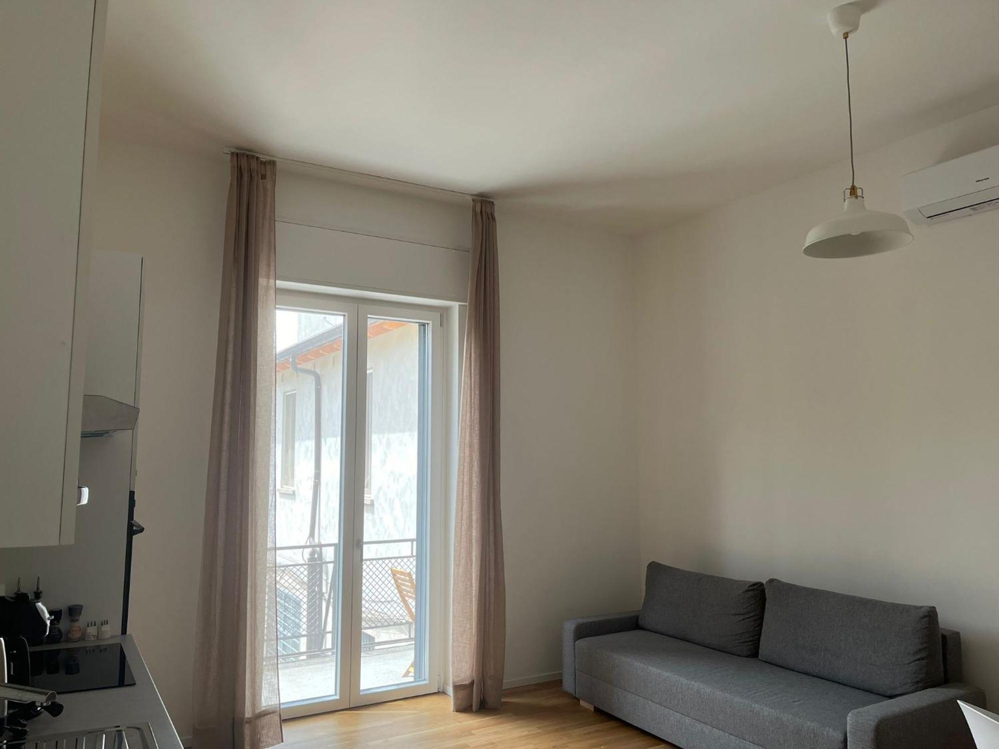 Апартаменти La Casa Di Zoe - Bocconi, Navigli Мілан Екстер'єр фото